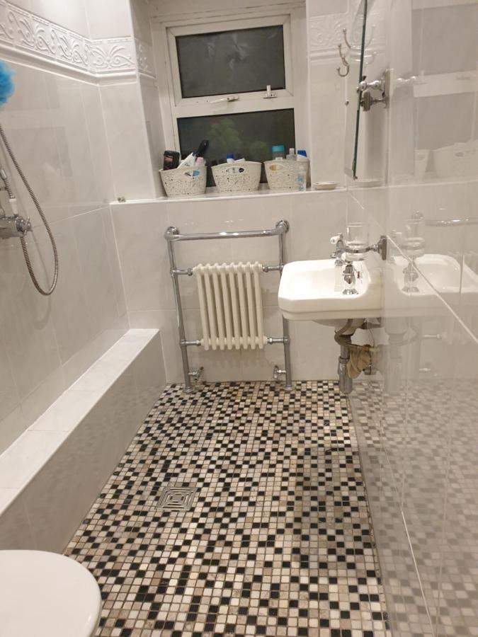 קארדיף Judy'S B&B Private Home מראה חיצוני תמונה